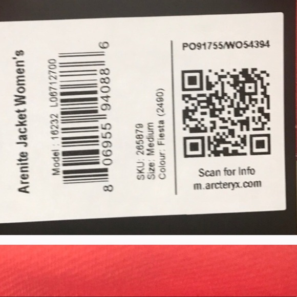 New ARC’TERYX Women’s jacket - Picture 5 of 5